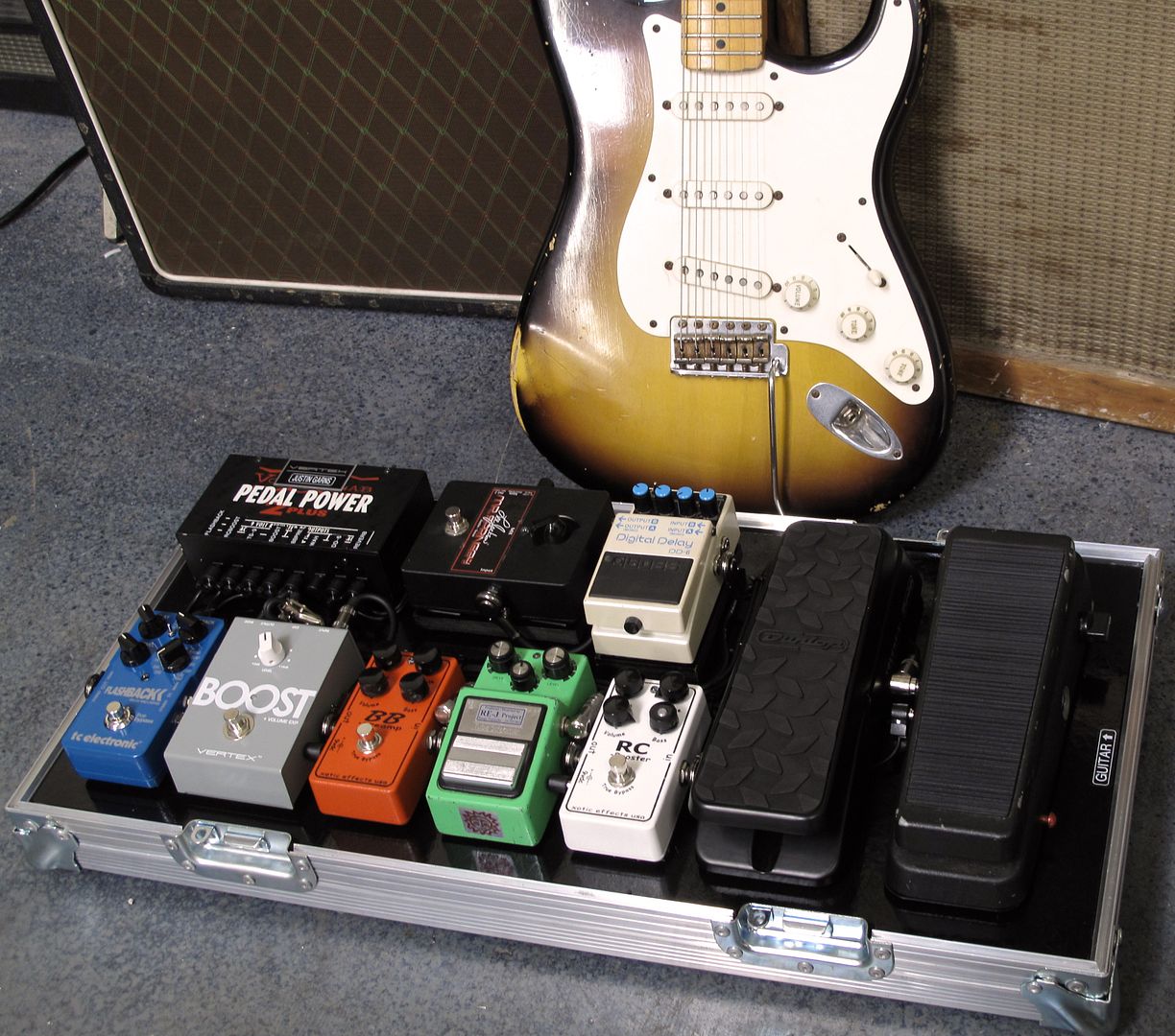 Vertex Justin Garns Pedalboard